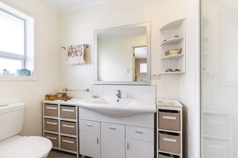 Photo of property in 82b Branch Road, Highlands Park, New Plymouth, 4312