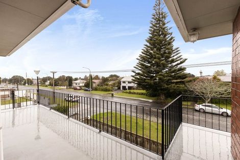Photo of property in 61 Cracroft Street, Waitara, 4320