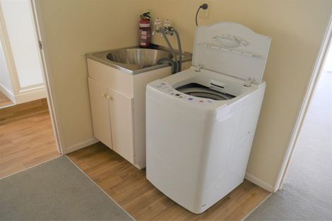 Photo of property in 16 Orewa Heights Crescent, Orewa, 0931