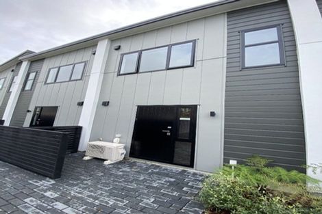 Photo of property in 6/66 Metcalfe Road, Ranui, Auckland, 0612