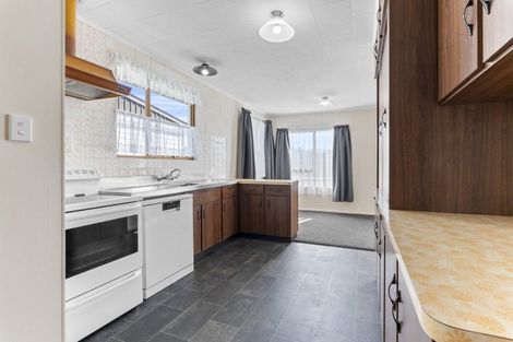 Photo of property in 10b Kauri Street, Inglewood, 4330