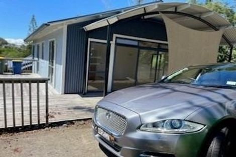 Photo of property in 7a Erica Road, Sunnynook, Auckland, 0620