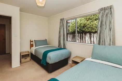 Photo of property in 2/47 Gilbert Street, New Plymouth, 4310