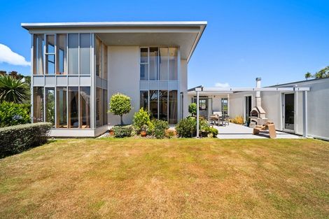 Photo of property in 6 Stormanstown Way, Seatoun, Wellington, 6022