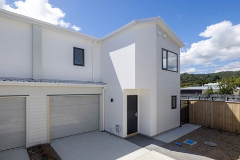 Photo of property in 272 Fergusson Drive, Heretaunga, Upper Hutt, 5018