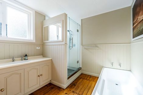 Photo of property in 47 Wallace Place, Westown, New Plymouth, 4310