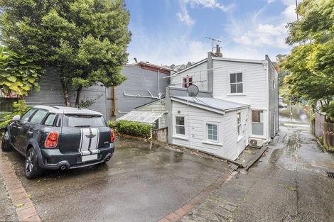 Photo of property in 79 Aro Street, Aro Valley, Wellington, 6021