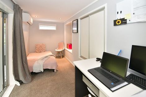 Photo of property in 38 Weatherly Road, Torbay, Auckland, 0630