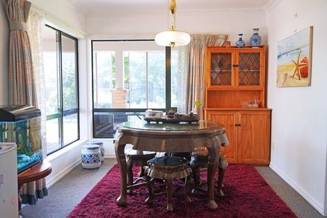 Photo of property in 21 Nielsen Gardens, Rototuna, Hamilton, 3210