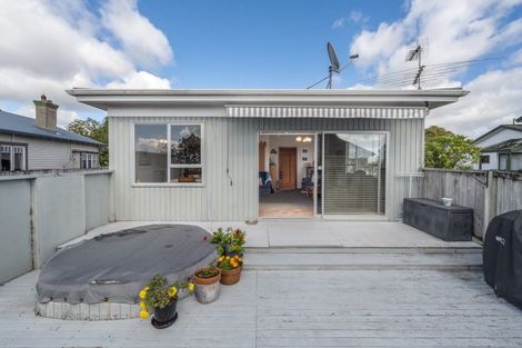 Photo of property in 11 Drake Street, Howick, Auckland, 2014