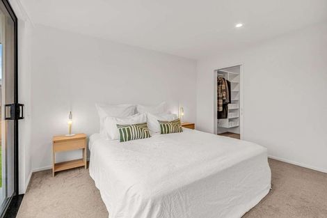 Photo of property in 10 Te Pakiaka Road, Pegasus, 7612