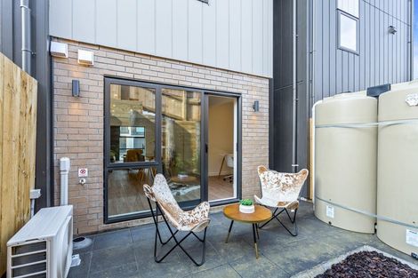 Photo of property in 6 Milenio Crescent, Windsor Park, 0632