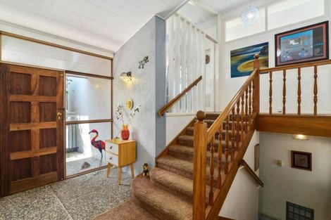 Photo of property in 21 Grand Vue Road, Kawaha Point, Rotorua, 3010