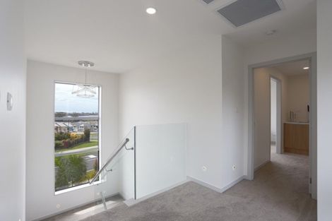 Photo of property in 10 Miller Rise, Silverdale, 0932