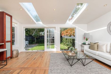 Photo of property in 35 St Marys Road, Saint Marys Bay, Auckland, 1011