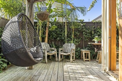 Photo of property in 49 Oceanview Road, Mount Maunganui, 3116