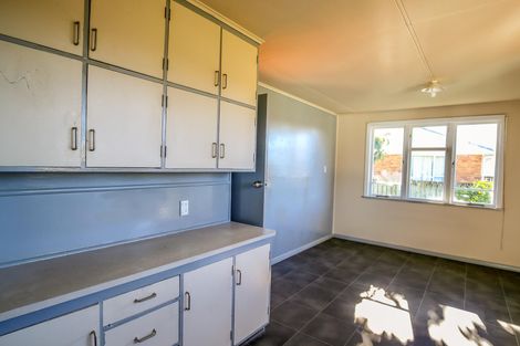 Photo of property in 10 Robert Grigg Place, Hamilton East, Hamilton, 3216