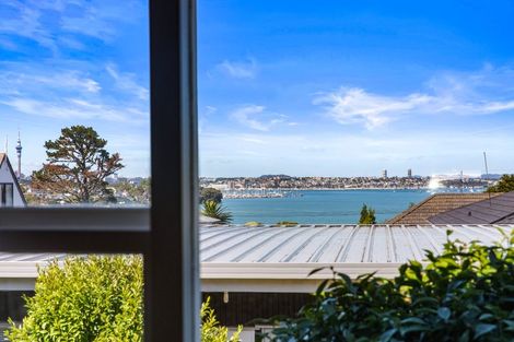 Photo of property in 2/84 Jutland Road, Hauraki, Auckland, 0622