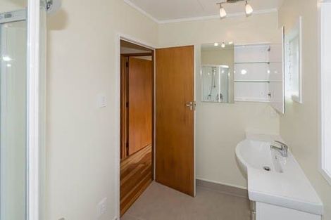 Photo of property in 3/28 Bute Road, Browns Bay, Auckland, 0630