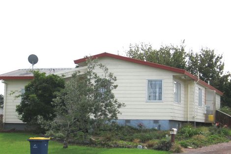 Photo of property in 14 Miriam Corban Heights, Henderson, Auckland, 0612
