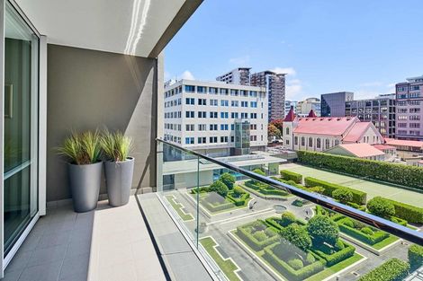 Photo of property in Sanctum Apartment, 10 Ebor Street, Te Aro, Wellington, 6011