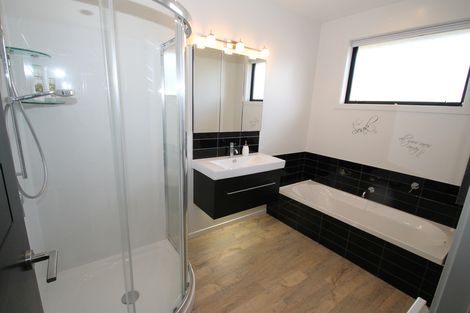 Photo of property in 30a Riccarton Road East, East Taieri, Mosgiel, 9024