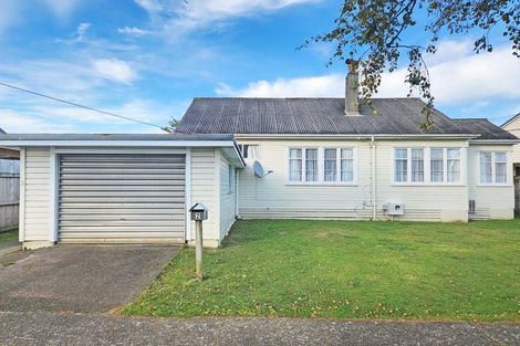 Photo of property in 2 Avery Grove, Boulcott, Lower Hutt, 5011