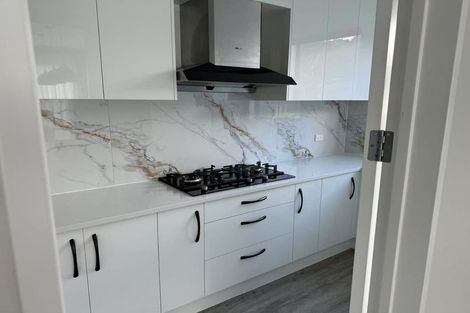 Photo of property in 28 Tawatawa Street, Long Bay, Auckland, 0630