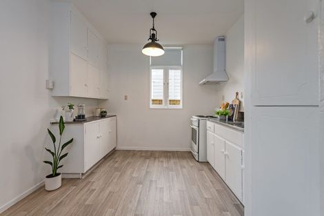 Photo of property in 6 Keith Street, Roslyn, Palmerston North, 4414