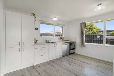 Photo of property in 2/161 Beach Road, North New Brighton, Christchurch, 8083