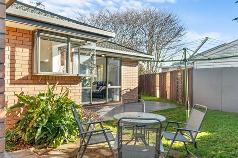 Photo of property in 1/32 Montclare Avenue, Avonhead, Christchurch, 8042