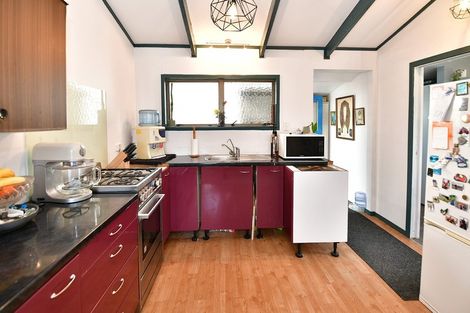 Photo of property in 44a Rautawhiri Road, Helensville, 0800