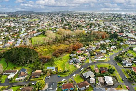 Photo of property in 15 Glenmary Place, Papatoetoe, Auckland, 2025