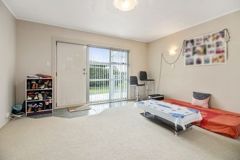 Photo of property in 11a Rapallo Place, Farm Cove, Auckland, 2012
