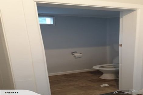 Photo of property in 76 Tinakori Road, Thorndon, Wellington, 6011