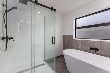 Photo of property in 28 Angus Place, Rangiora, 7400