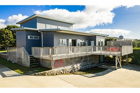 Photo of property in 38 Cheviot Street, Mangawhai Heads, Mangawhai, 0505