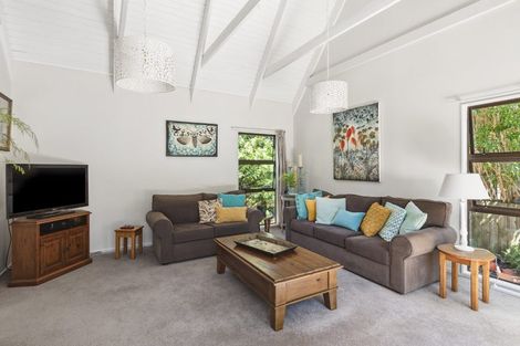 Photo of property in 25 Ratanui Road, Paraparaumu, 5032