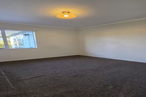 Photo of property in 27b Sutton Crescent, Papakura, 2110