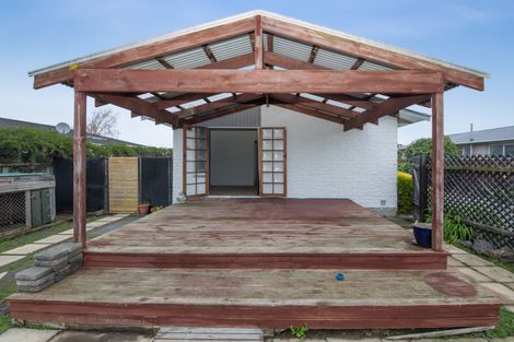 Photo of property in 27 Bayswater Crescent, Bromley, Christchurch, 8062