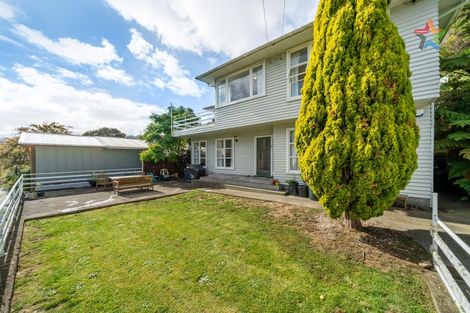 Photo of property in 19 Thomas Street, Stokes Valley, Lower Hutt, 5019
