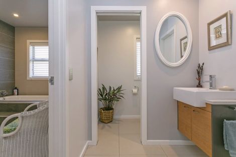 Photo of property in 11 Pukeko Way, Kinloch, Taupo, 3377