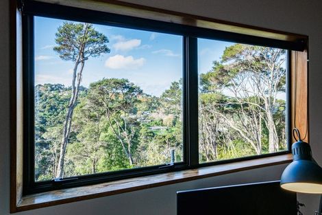 Photo of property in 172 Huia Road, Titirangi, Auckland, 0604