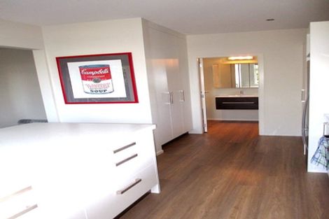 Photo of property in 1a Apuka Street, Brooklyn, Wellington, 6021