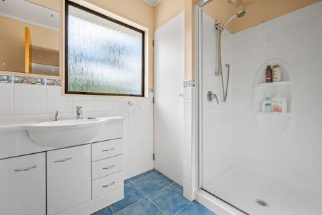 Photo of property in 14 Cliff Street, Pahi, Paparoa, 0571