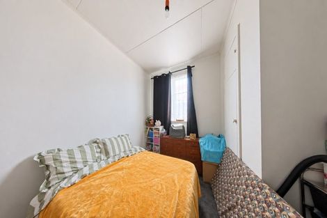 Photo of property in 100 Broadway, Carterton, 5713