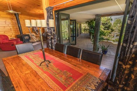 Photo of property in 88 Clifton Road, Kaiata, Greymouth, 7805