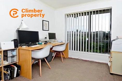 Photo of property in 6 Everton Place, Grandview Heights, Hamilton, 3200