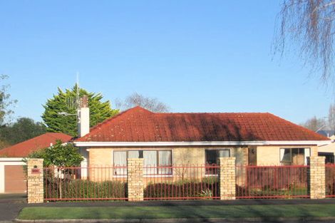 Photo of property in 11 Grey Street, Hamilton East, Hamilton, 3216