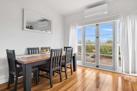 Photo of property in 43 Colombo Road, Waiuku, 2123